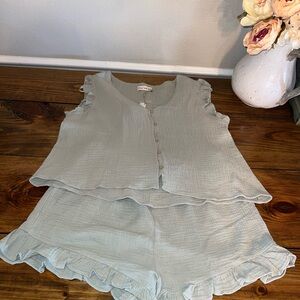 NWT -XL Seafoam New In Sleeveless Set